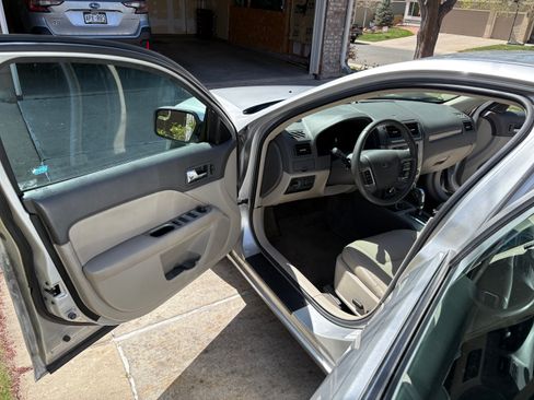 Used 2012 Ford Fusion SEL image 6