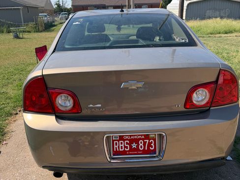 Used 2008 Chevrolet Malibu LT w/ Power Convenience Package FWD image 4