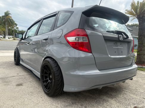 Used 2011 Honda Fit Sport image 10