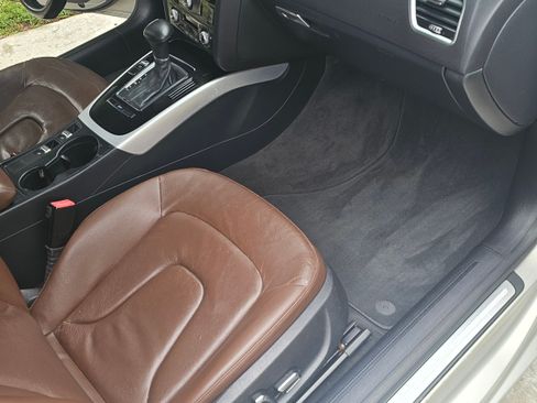 Used 2013 Audi A5 2.0T Premium w/ Convenience Pkg image 8