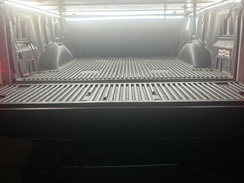 Used 2019 Ford F150 XLT image 16