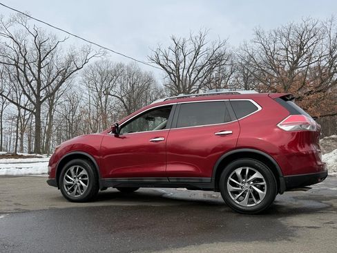 Used 2015 Nissan Rogue SL w/ SL Premium Package image 5