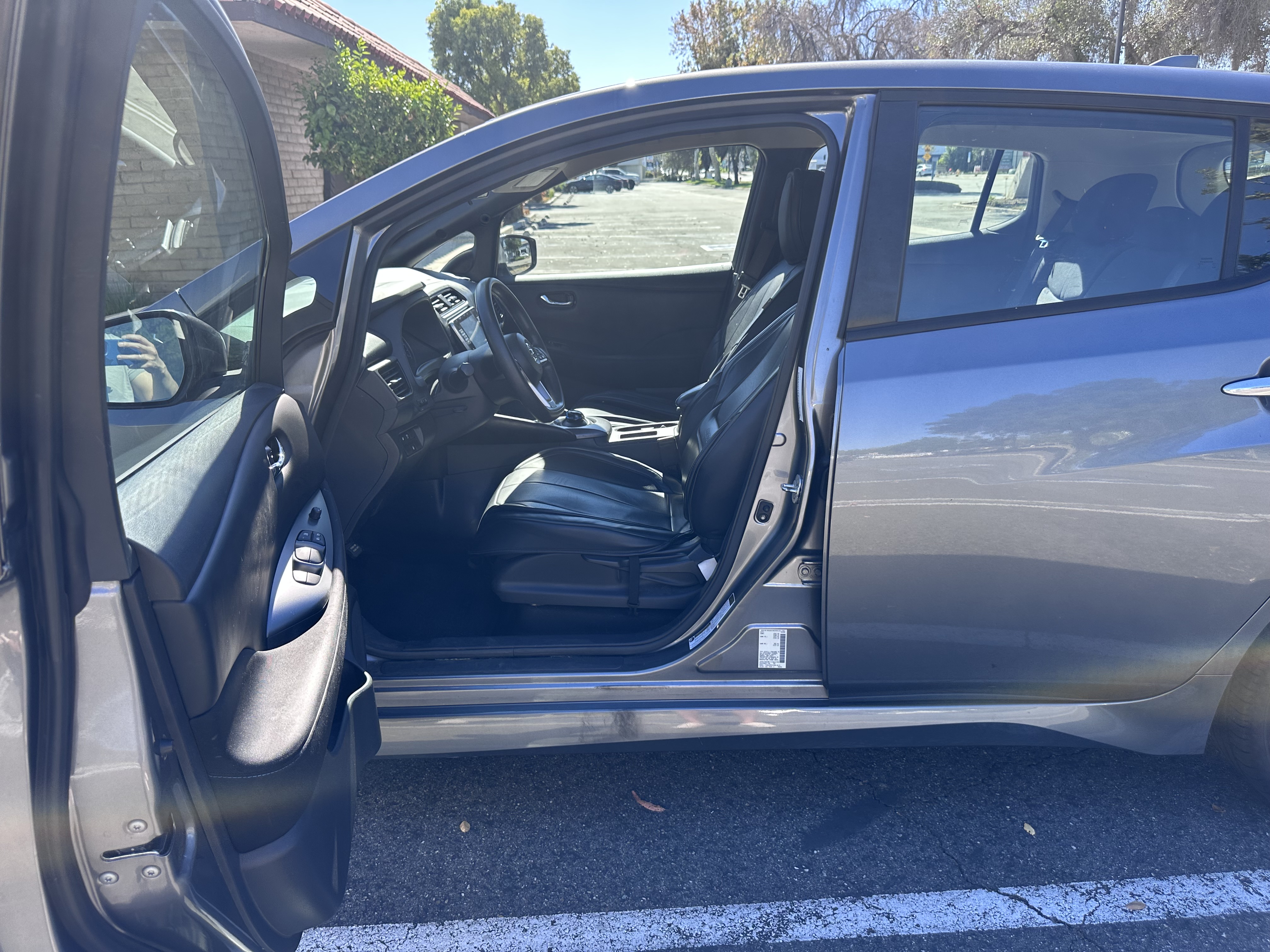 Used 2021 Nissan Leaf S w/ S Charge Package FWD image 11