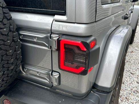 Used 2020 Jeep Wrangler Unlimited Rubicon image 4