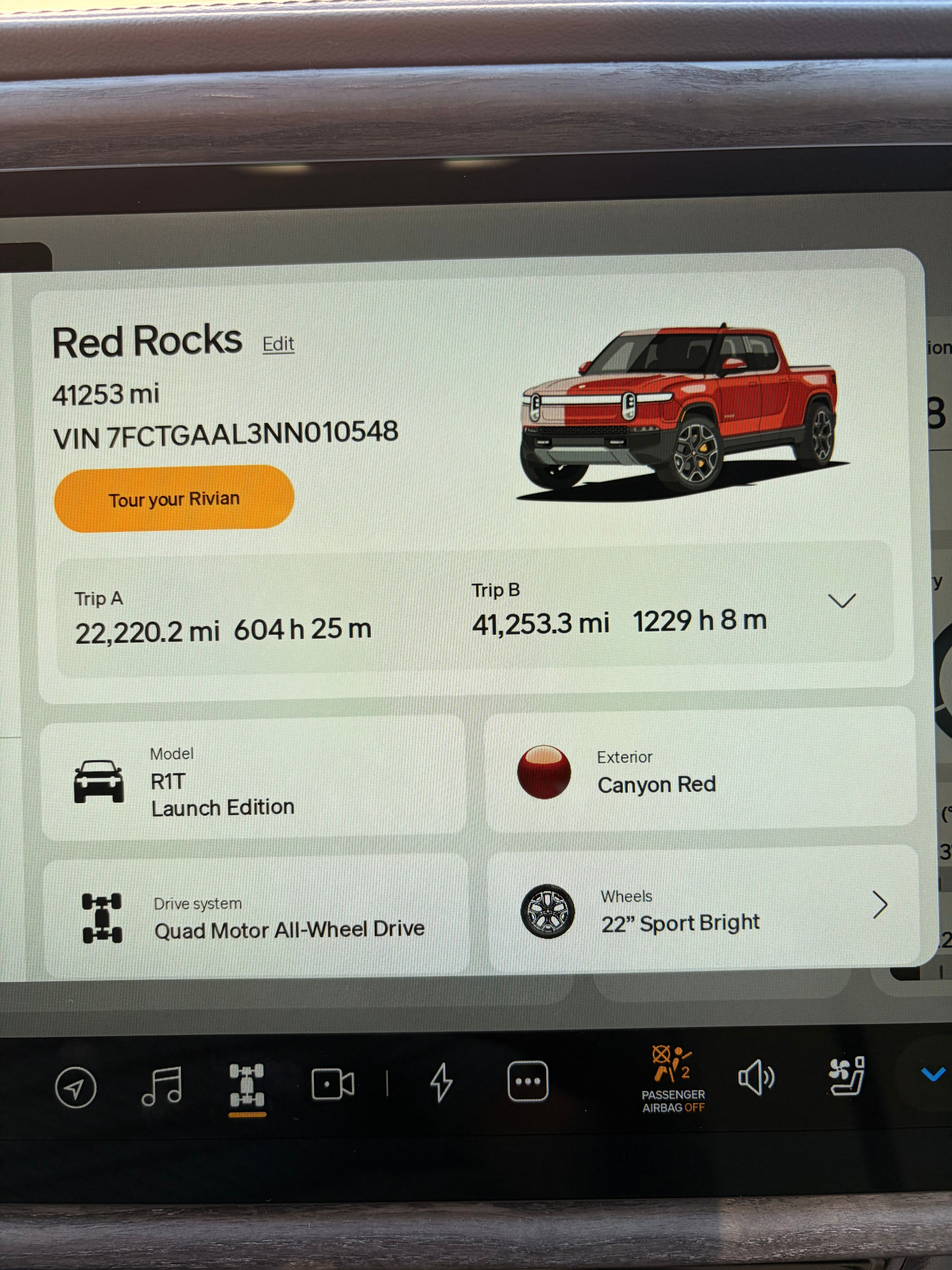 Used 2022 Rivian R1T Launch Edition AWD/4WD image 32