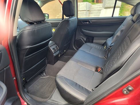 Used 2017 Subaru Legacy 3.6R Limited image 8