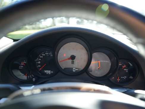 Used 2014 Porsche 911 Carrera S image 14