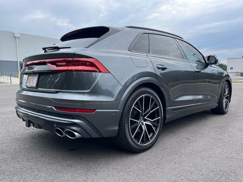 Used 2021 Audi SQ8 Prestige AWD/4WD image 2