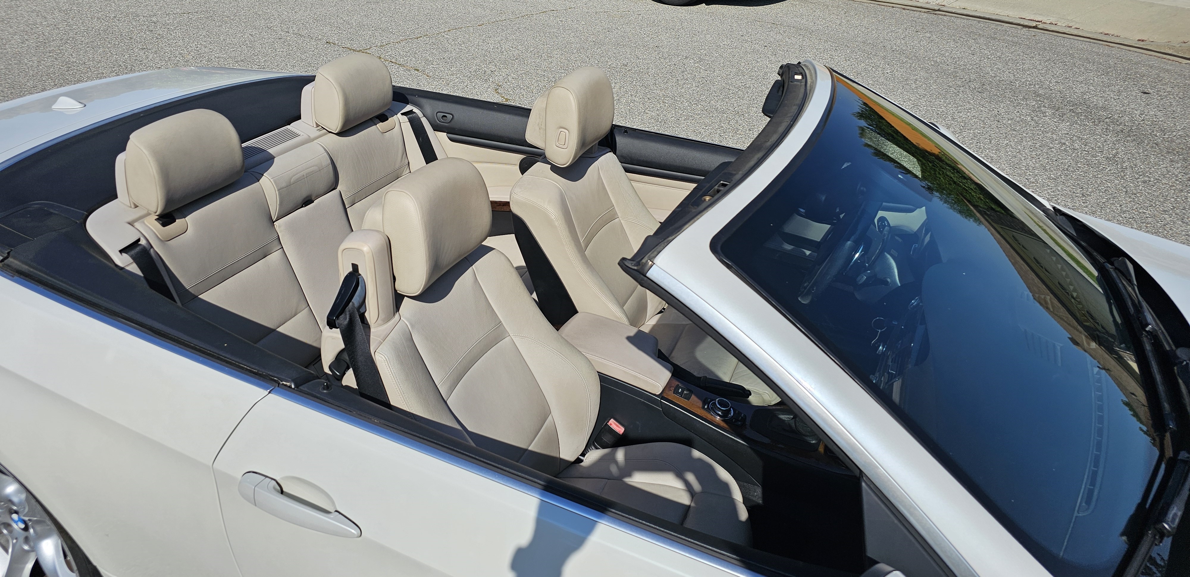 Used 2013 BMW 335i Convertible RWD image 10