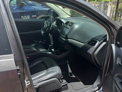 Used 2016 Dodge Journey Crossroad w/ Rear Seat Video Group I FWD image 11