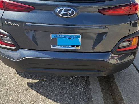 Used 2021 Hyundai Kona SE image 8