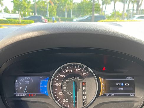Used 2013 Ford Edge SEL FWD image 10