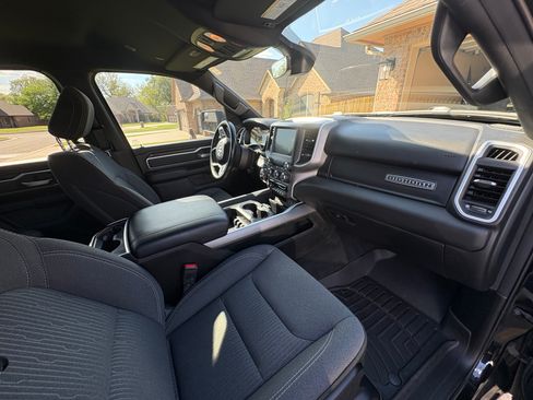 Used 2022 RAM 1500 Big Horn image 4