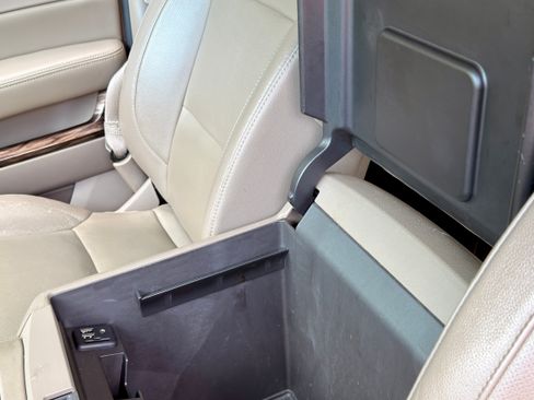 Used 2015 GMC Yukon SLT RWD image 15