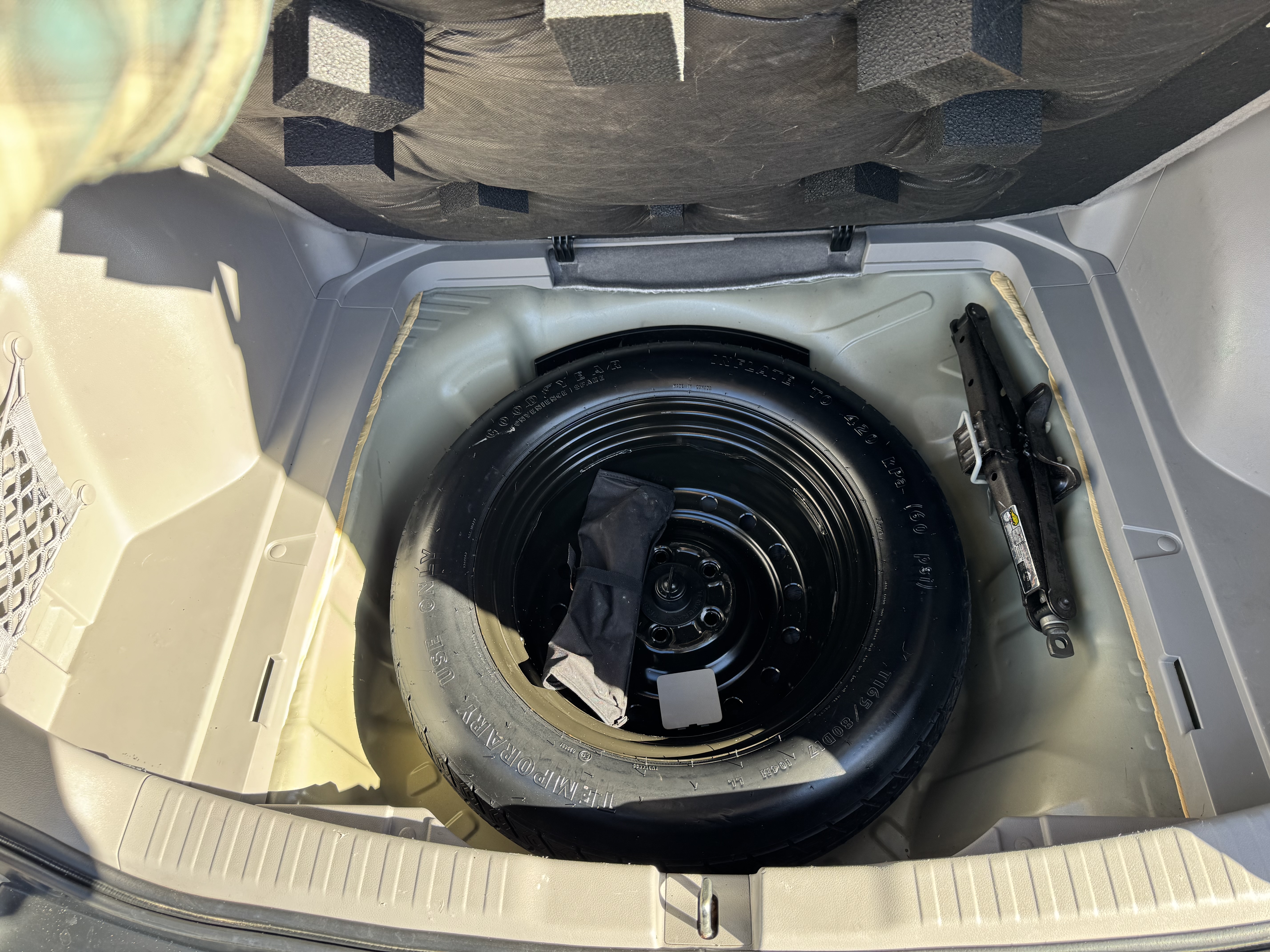 Used 2012 Honda CR-V EX image 32