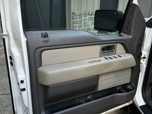 Used 2010 Ford F150 XL image 12