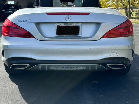 Used 2018 Mercedes-Benz SL 550 image 5