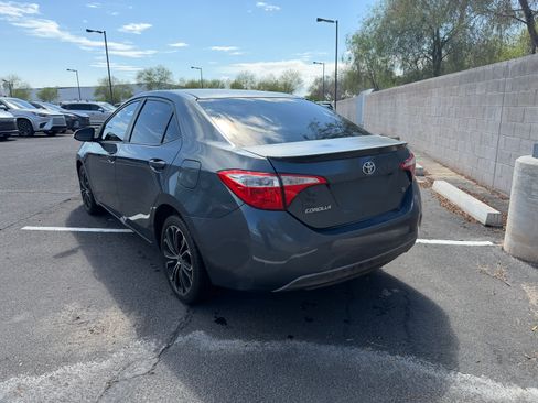 Used 2016 Toyota Corolla S FWD image 18
