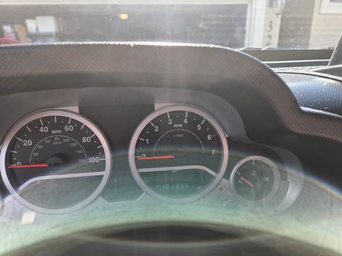 Used 2010 Jeep Wrangler Unlimited Sport image 13