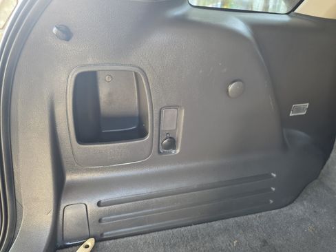 Used 2013 Ford Edge SE image 19