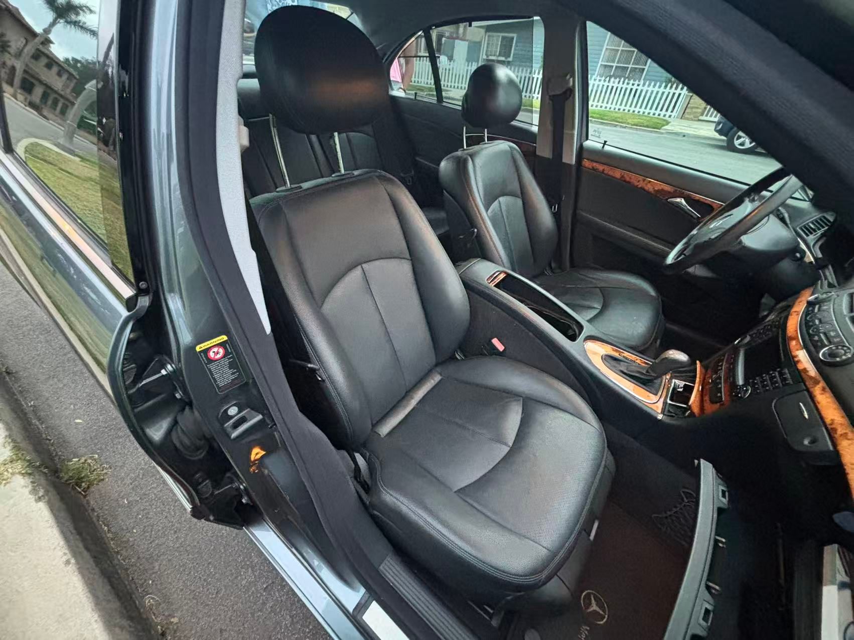 Used 2005 Mercedes-Benz E 320 Sedan image 20
