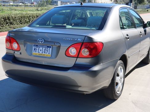 Used 2007 Toyota Corolla CE image 10