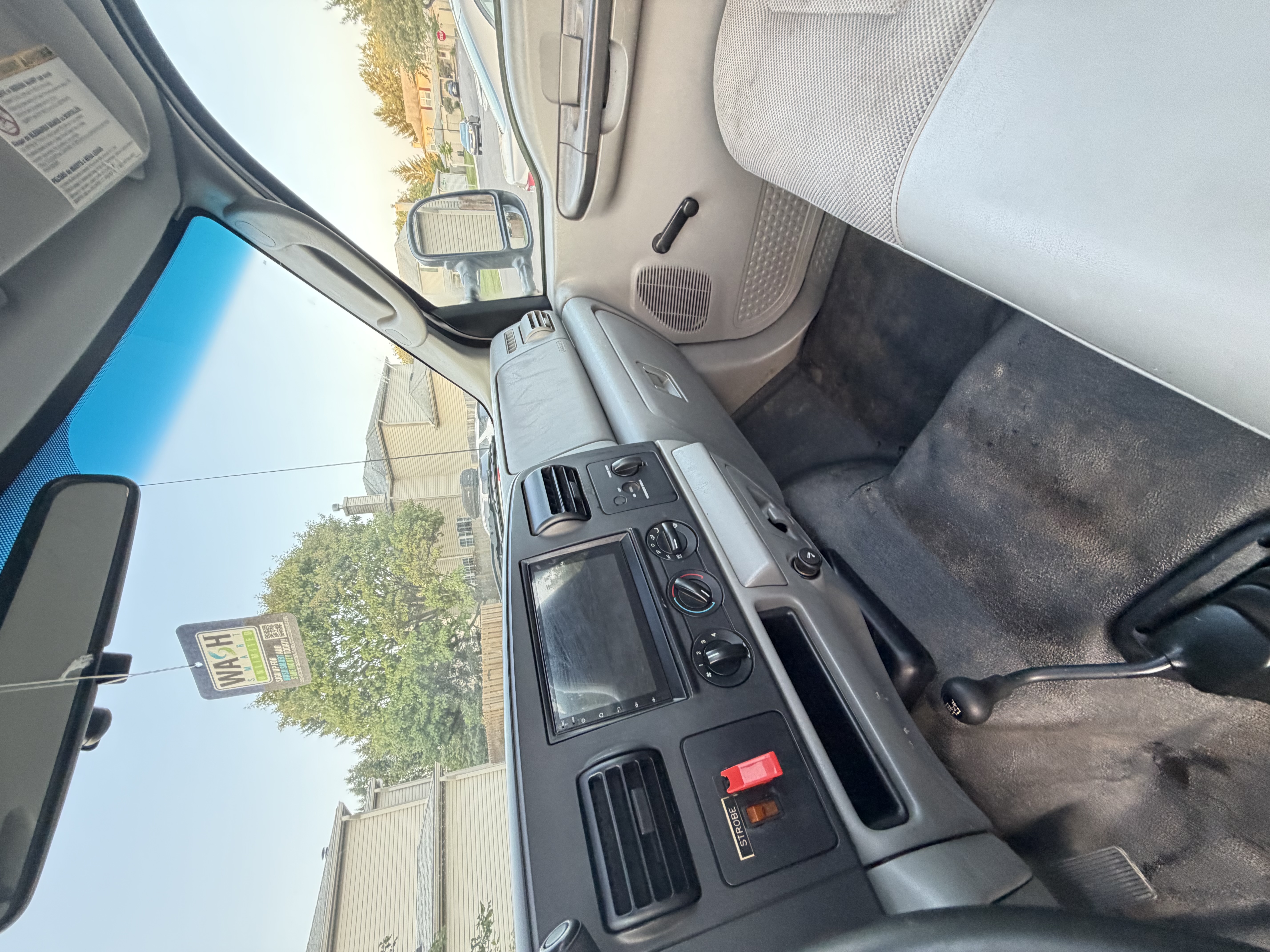 Used 2006 Ford F350 XL AWD/4WD image 11