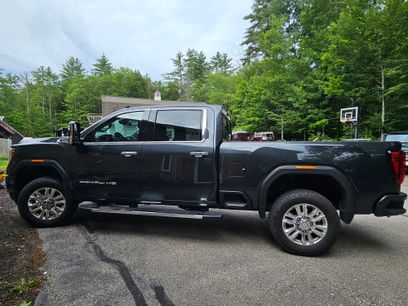 Used 2023 GMC Sierra 2500 Denali w/ Denali Ultimate Package