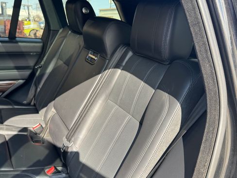 Used 2016 Land Rover Range Rover Supercharged image 10