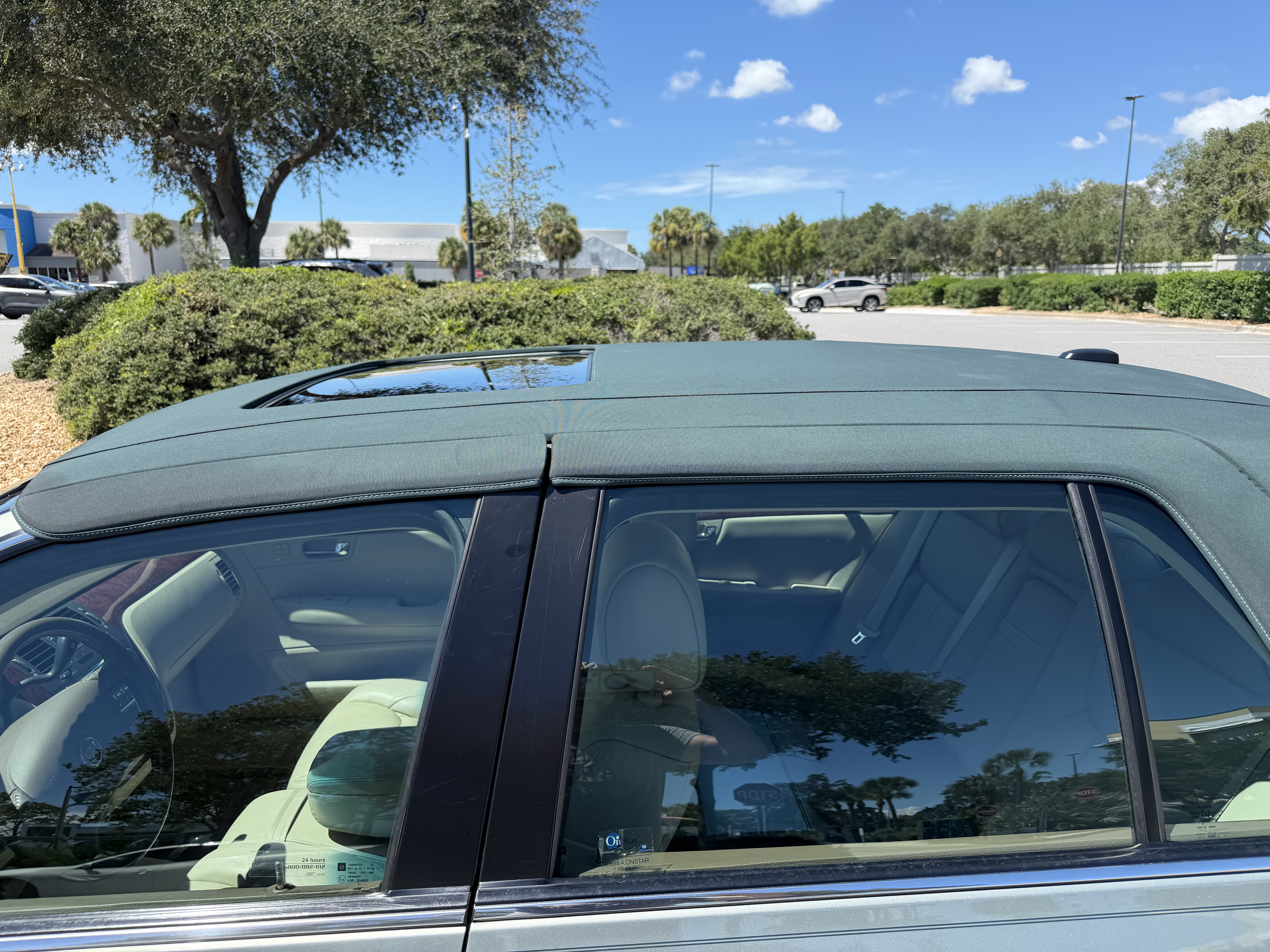 Used 2006 Cadillac DTS w/ Sun And Sound Package FWD image 14