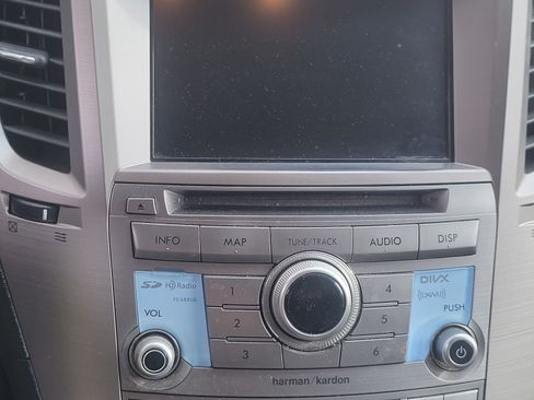 Used 2014 Subaru Outback 2.5i Limited image 15