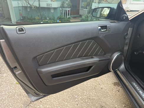 Used 2011 Ford Mustang GT Premium w/ Brembo Brake Pkg image 12