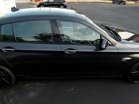 Used 2011 BMW 550i Gran Turismo xDrive image 6