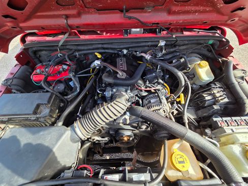 Used 2008 Jeep Wrangler Unlimited X image 10