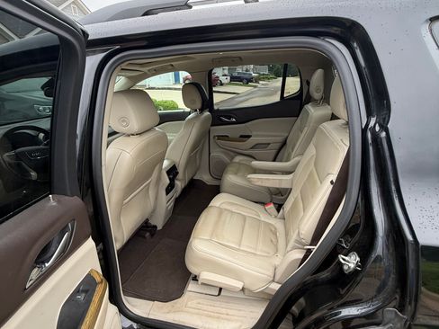 Used 2018 GMC Acadia Denali w/ Technology Package AWD/4WD image 14