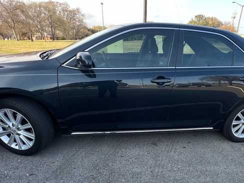 Used 2014 Toyota Camry XLE image 9