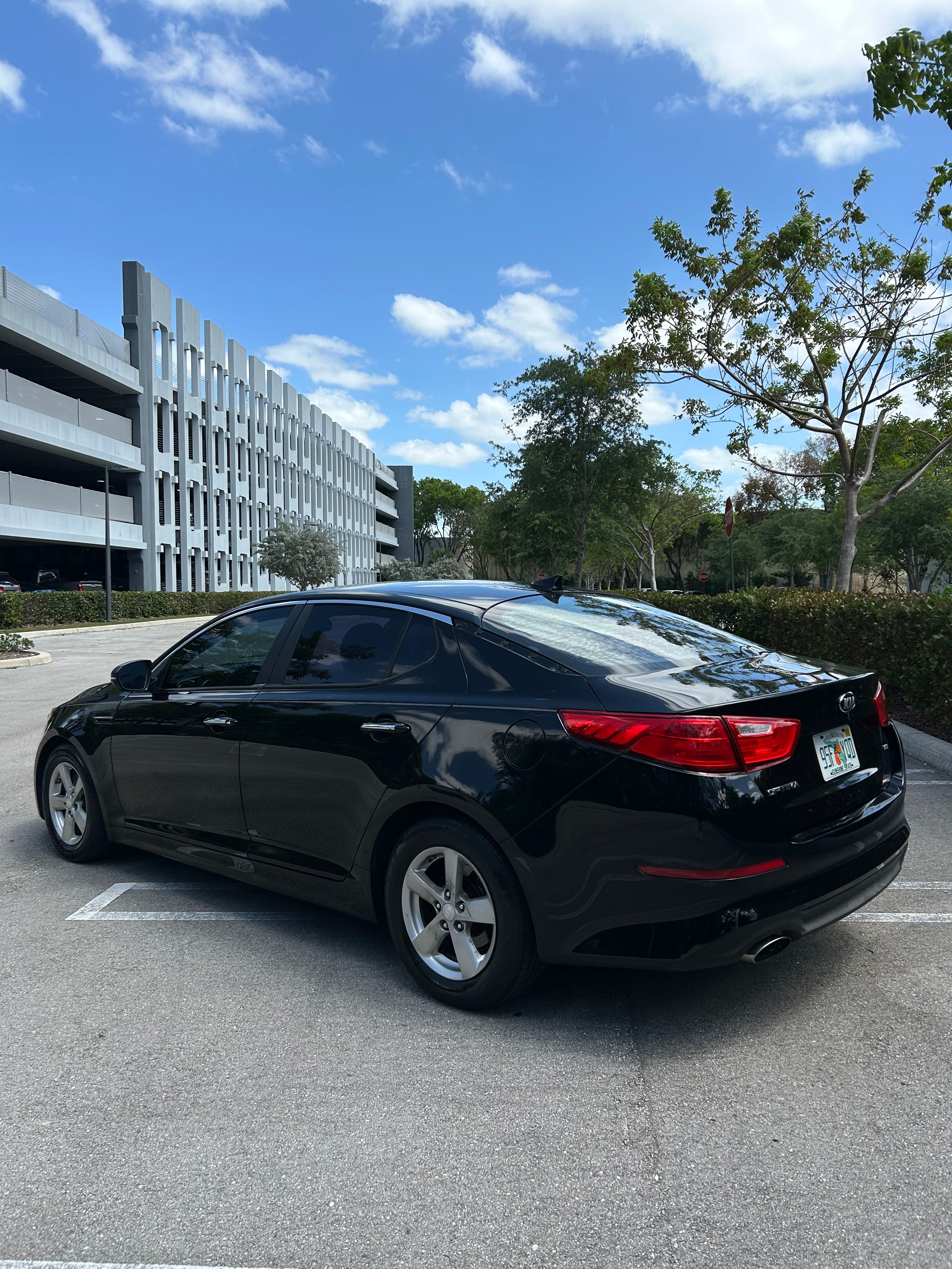 Used 2014 Kia Optima LX FWD image 8