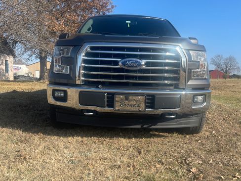 Used 2017 Ford F150 XLT w/ Equipment Group 302A Luxury image 15