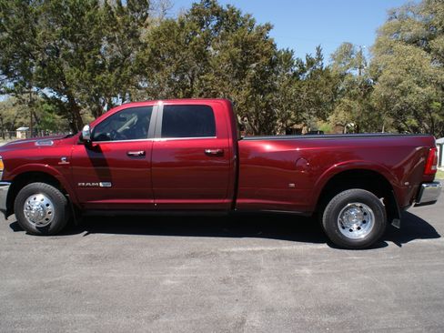 Used 2021 RAM 3500 Limited image 12