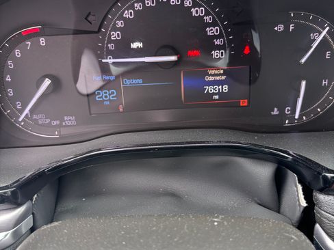 Used 2018 Cadillac XT5 Luxury AWD/4WD image 5
