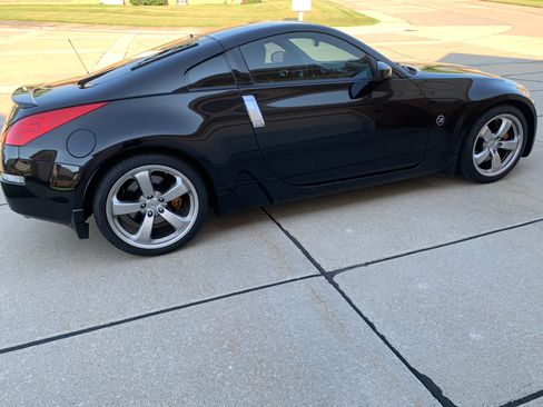 Used 2007 Nissan 350Z Grand Touring image 9