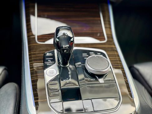 Used 2020 BMW X5 xDrive40i w/ Convenience Package image 9