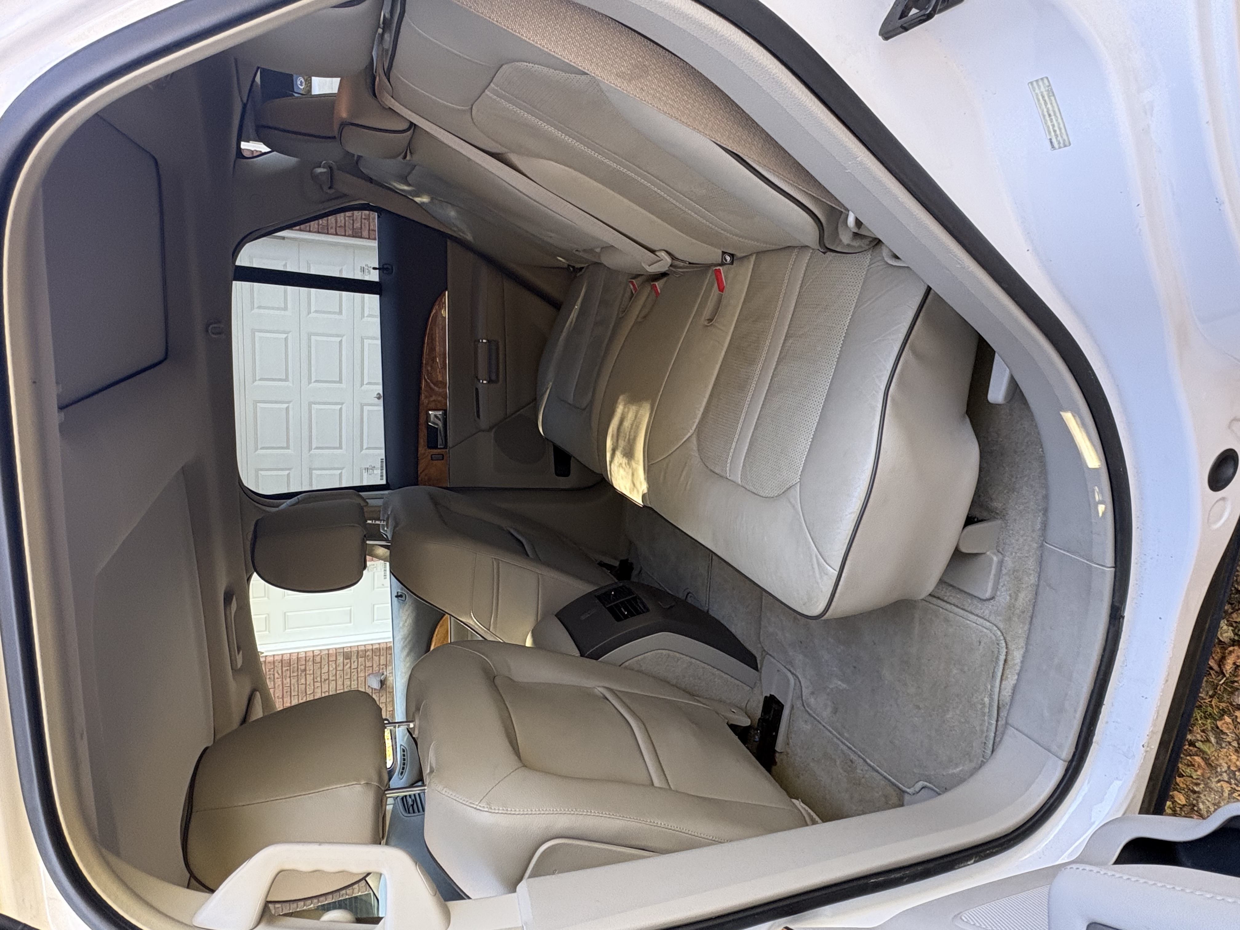 Used 2015 Lincoln MKX FWD w/ Equipment Group 102A image 12
