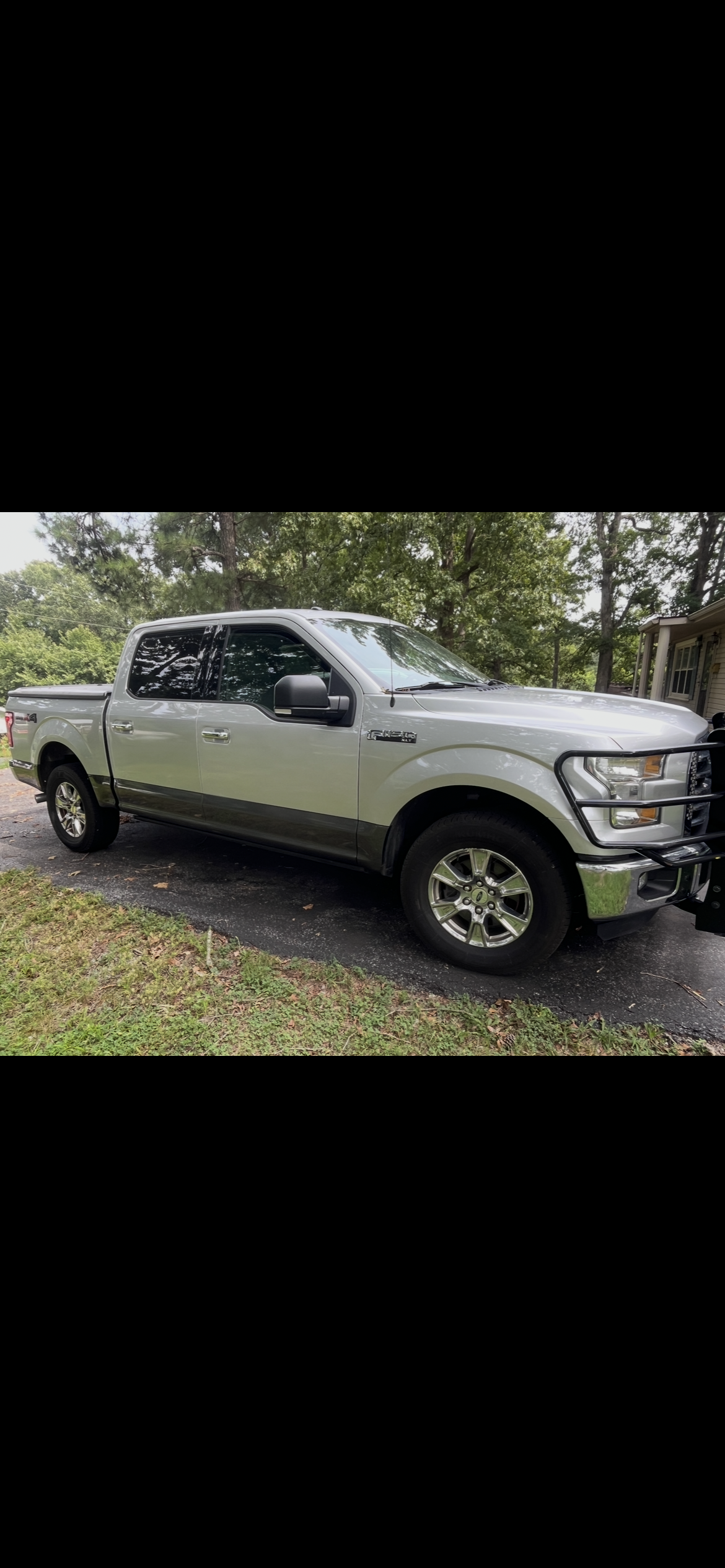 Used 2016 Ford F150 XLT w/ Equipment Group 302A Luxury AWD/4WD image 9