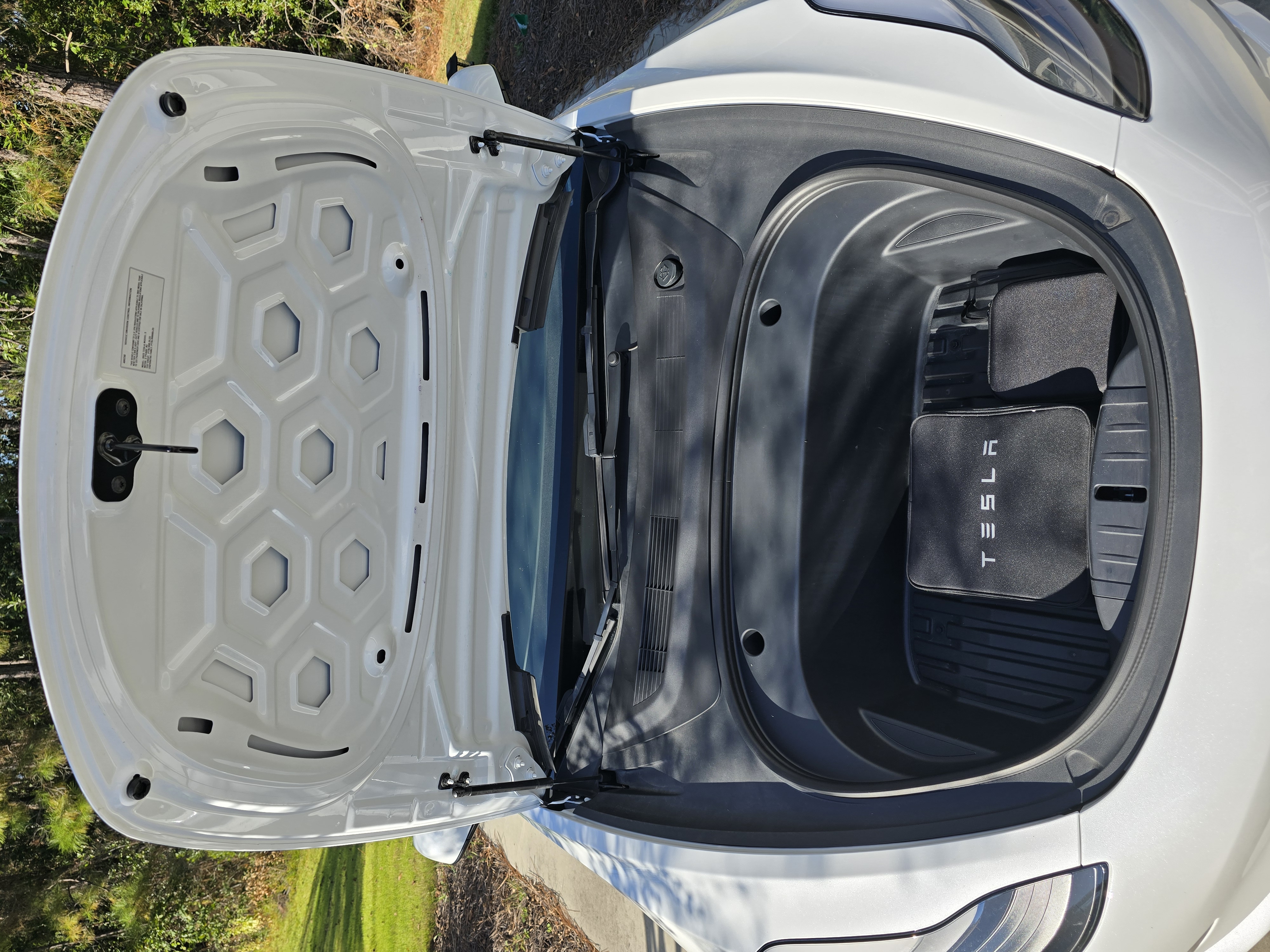 Used 2023 Tesla Model 3 Performance AWD/4WD image 9