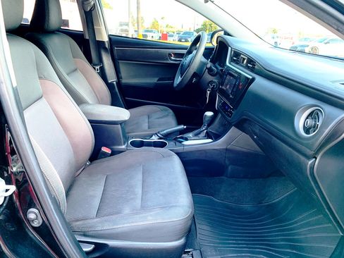 Used 2019 Toyota Corolla LE FWD image 15