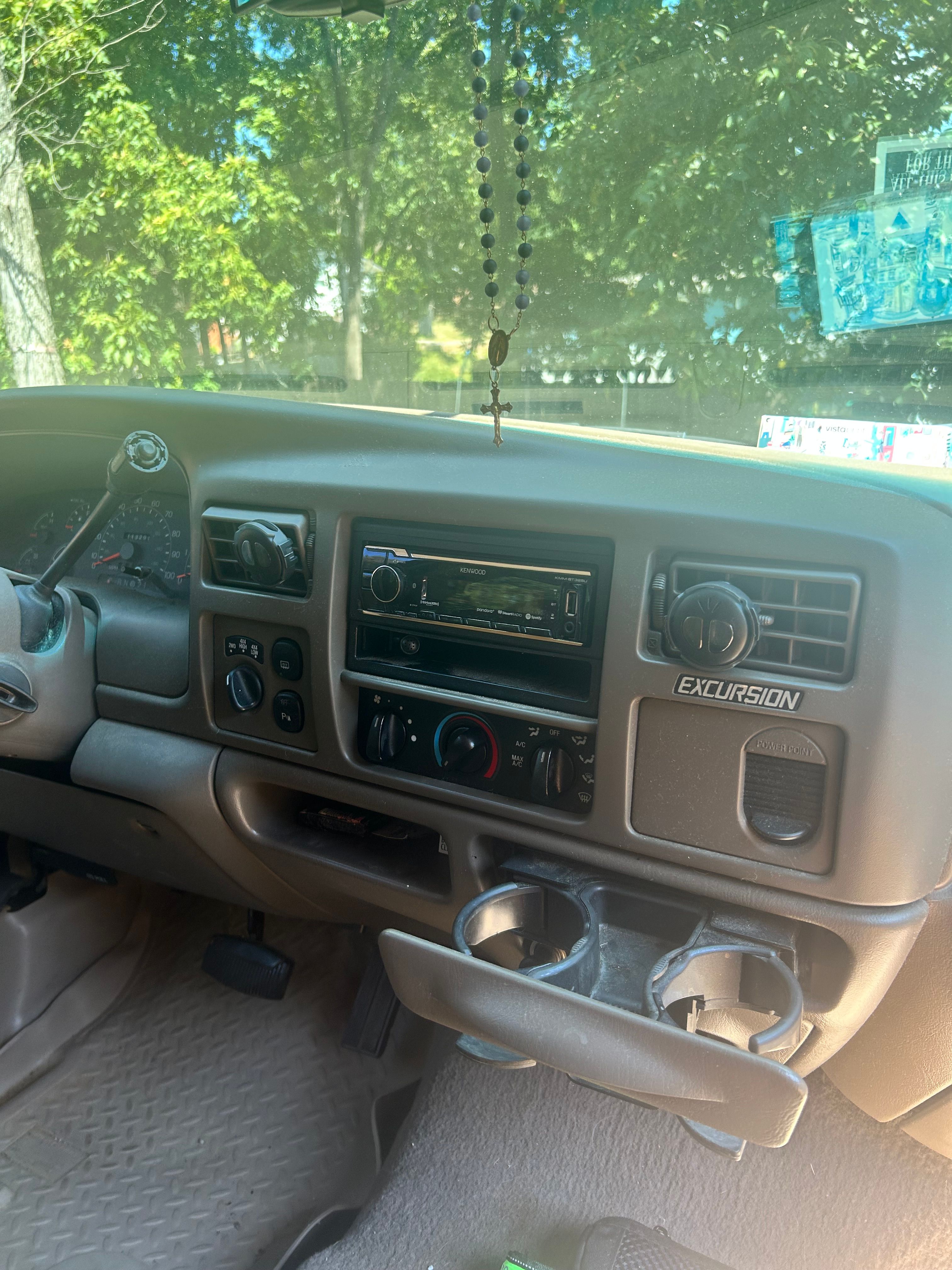 Used 2000 Ford Excursion Limited AWD/4WD image 8
