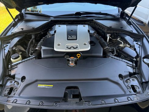 Used 2015 INFINITI Q50 w/ Navigation Package RWD image 9