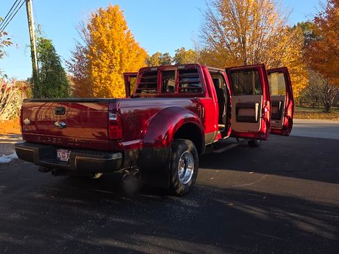 Used 2016 Ford F350 King Ranch w/ King Ranch w/Chrome Package image 15