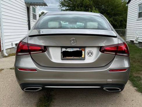 Used 2019 Mercedes-Benz A 220 4MATIC image 5